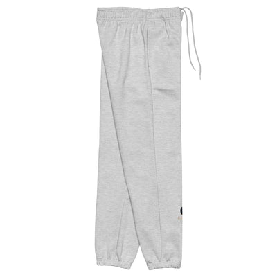 Heavyweight Sweatpants Paired with Oversized Hoodie